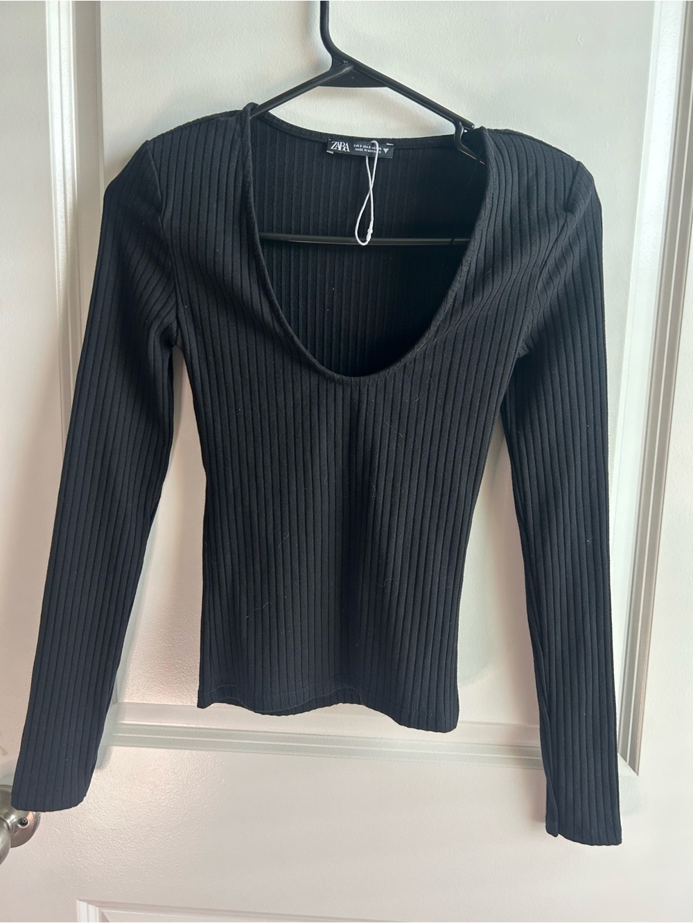 ZARA Black Ribbed Long-Sleeve Scoop-Neck Top